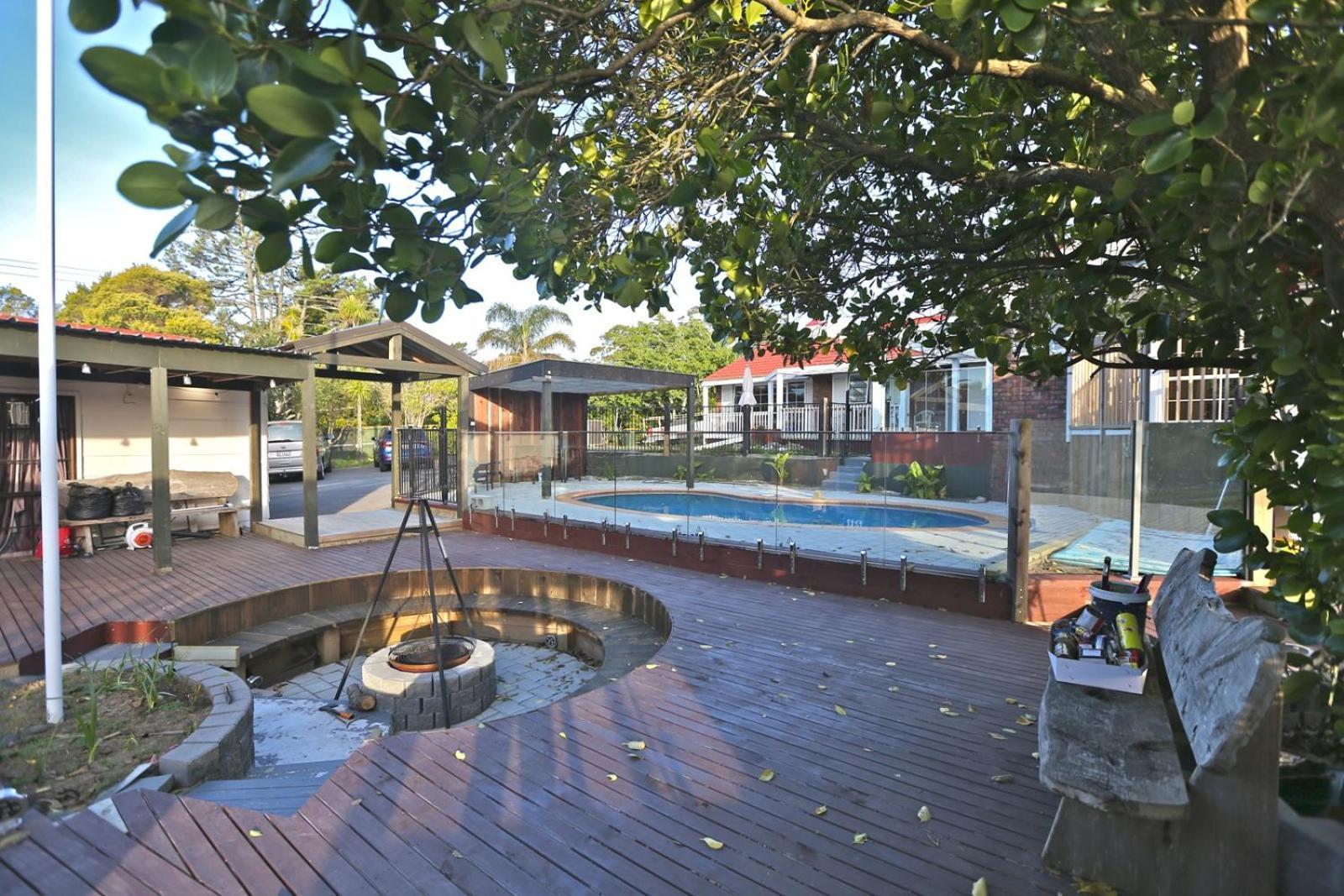 Holiday House In Totara Park Auckland Exterior photo